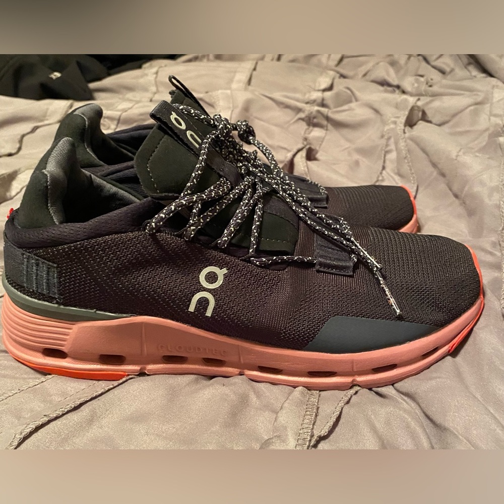 On Cloud size 8.5 women’s running shoes